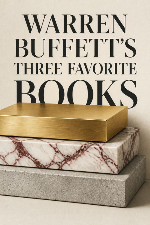 Warren Buffett's Three Favorite Books by Preston Pysh